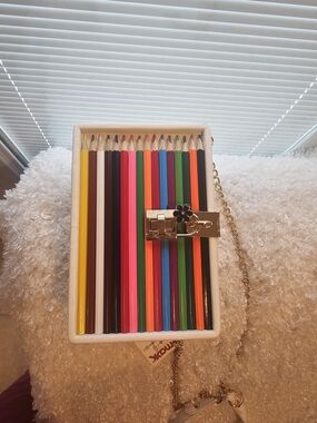 Colored Pencil Crossbody Bag - White with Multicolor Pencils